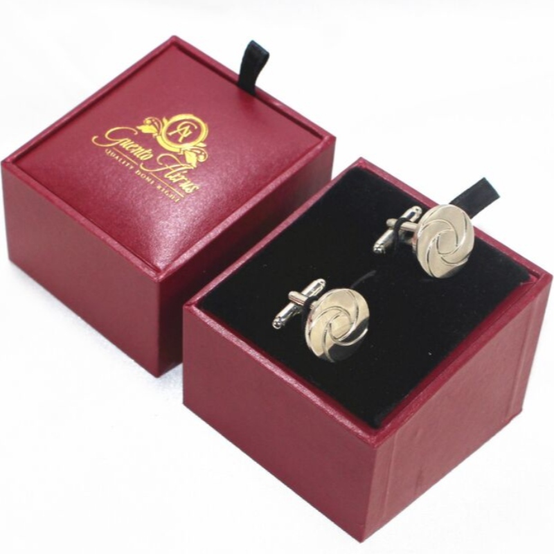 Mục hộp da PU vuông V-20X cho cặp kẹp cà vạt hoặc khuy măng sét đôi, vv mm. 64 * 64 * 50, trọng lượng khoảng 64g