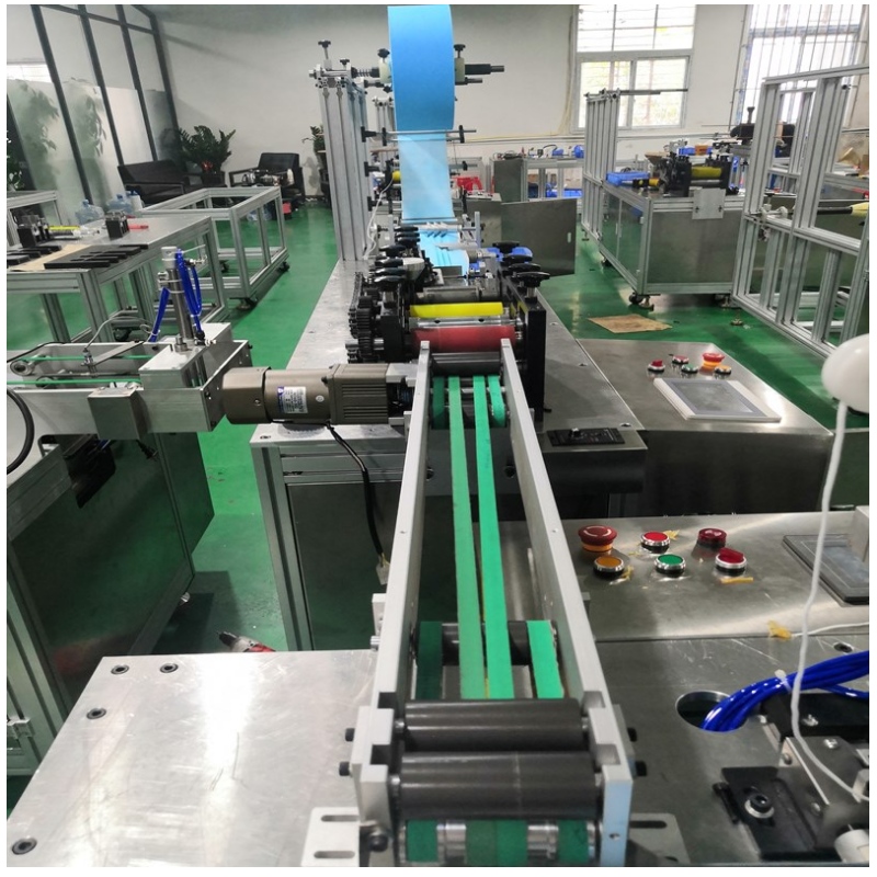 Máy tạo mặt nạ Trung Quốc