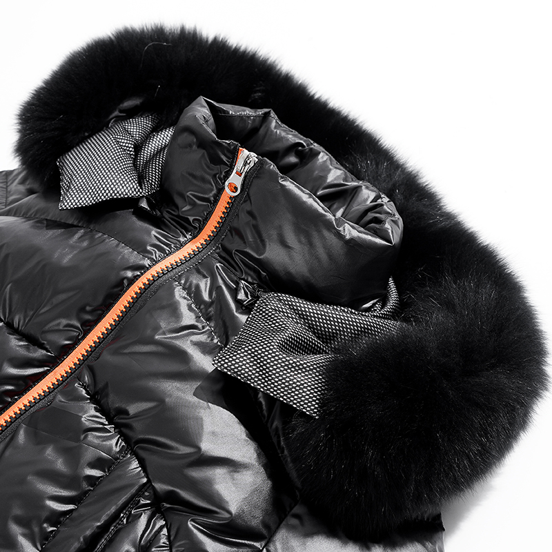 Áo ấm dài của phụ nữ có mũ bảo hộ