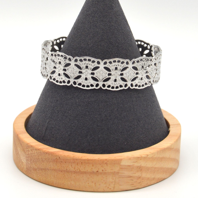 Brace Brace Brace Brace Brace Bracciaetto