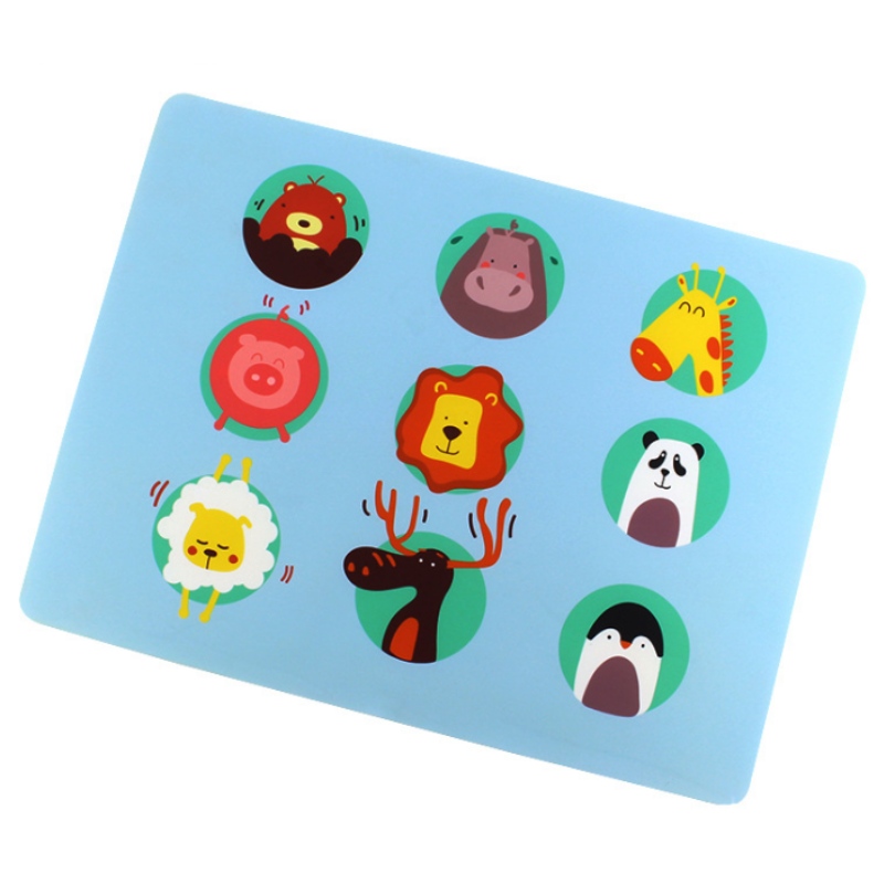 Thảm vẽ tranh màu