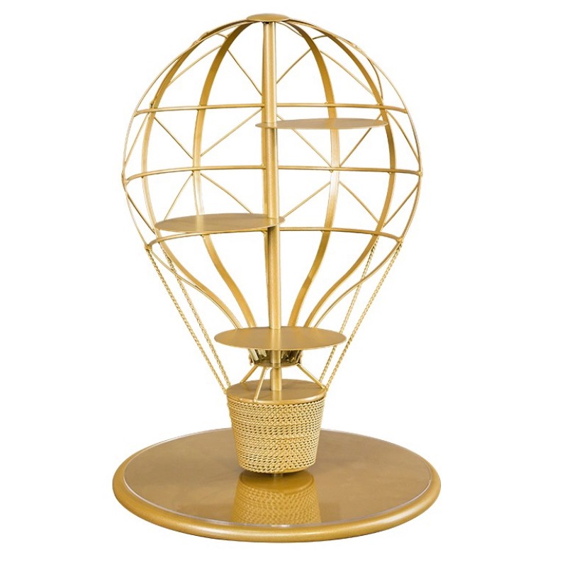 Bánh kếp ba lớp trái cây có vỏ đĩa trái tráng miệng tủ thực phẩm