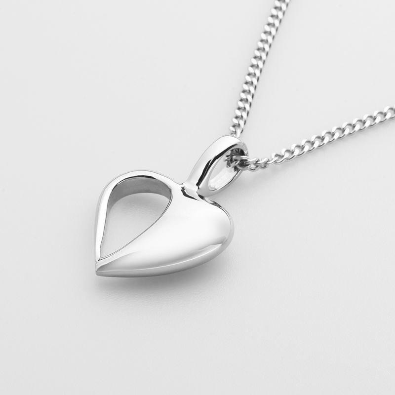 Vòng cổ mặt dây chuyền trái tim bằng thép không gỉ cho nữ bằng thép không gỉ