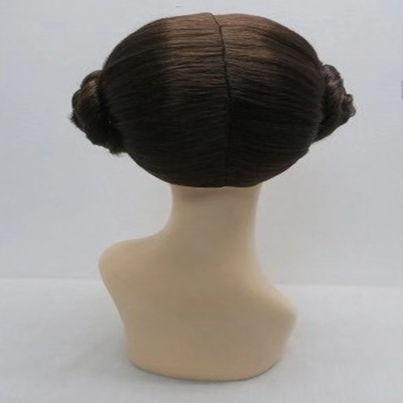 Nhà sản xuất tóc giả