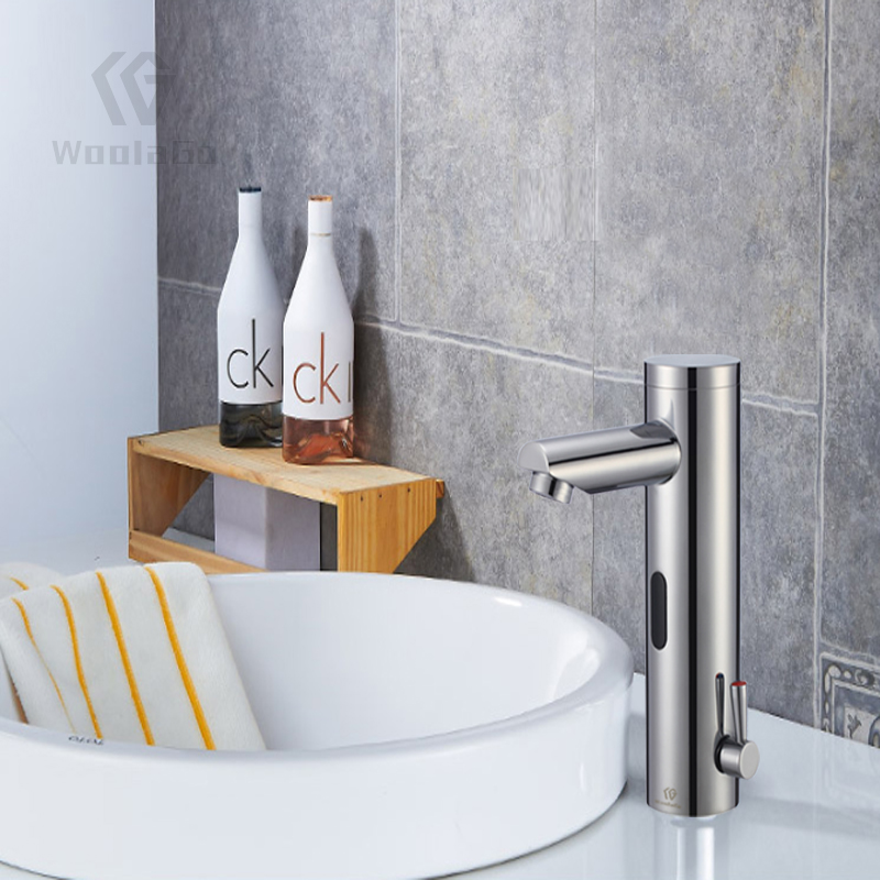 Bộ điều hoà cảm biến tự động