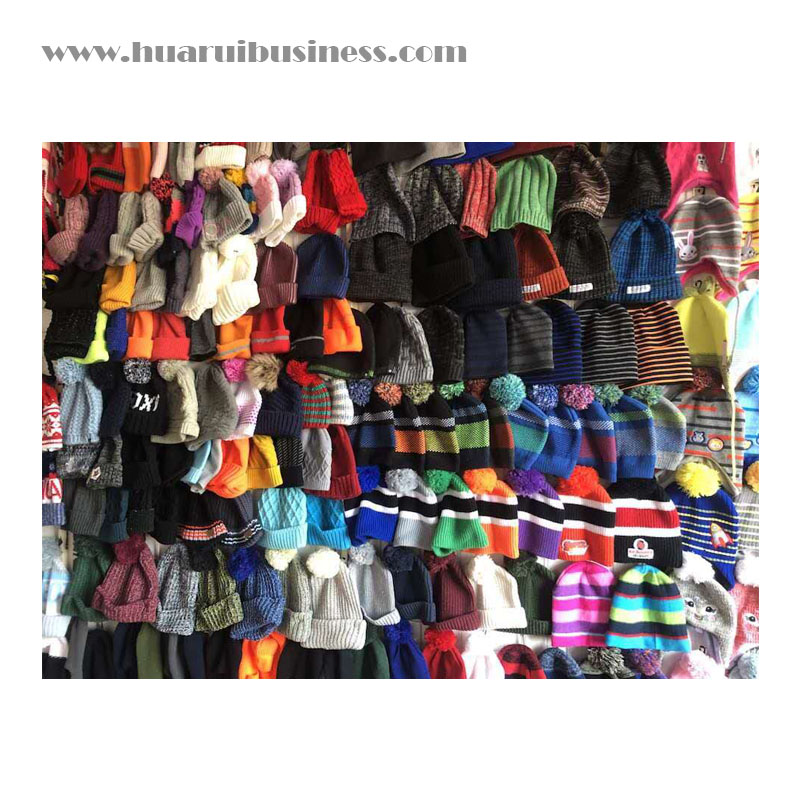 mũ len vòng, áo thun, áo len, mũ len, áo len, mũ len, mũ len, mũ len, mũ beanie, mũ khoác, mũ tắm, còng tay, sọc phản quang.