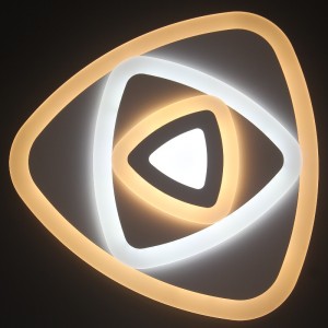 thiết kế nhà sáng trần dẫn