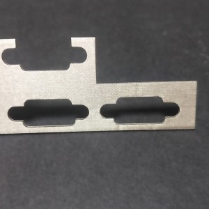 Cung cấp gia công tạo hình xốp dẫn điện, xốp dẫn điện chống tĩnh điện, bán buôn vật liệu che chắn thông tin liên lạc và hàng không