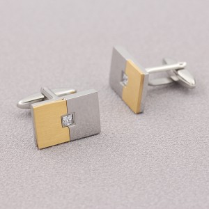 Thép không gỉ có thể khắc hai tông màu vàng 18K khuy măng sét với đá khối Zirconia