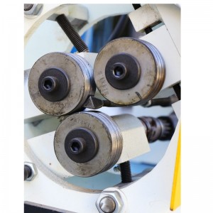 Máy cán ba trục HB-35 cam