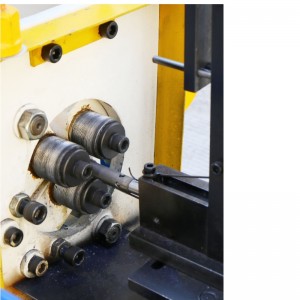 Máy cán ba trục tự động HB-16 cam