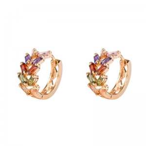 Thời trang châu Âu và Mỹ Cá tính Lá Brass Micro-Inslaid Bông tai zircon Nữ Hàn Quốc Bông tai bằng kim loại Bông tai gió lạnh