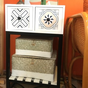 Hộp dệt rong biển có lưu trữ bao phủ