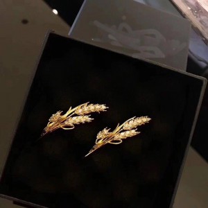 Trâm vàng lúa mì