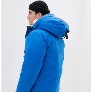 Áo mưa và tuyết chống tuyết