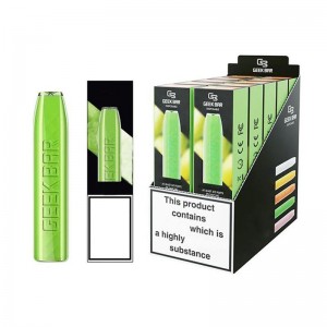 Quán bar Geek dùng một lần thuốc lá