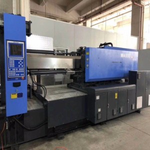 Máy ép phun tay thứ hai 160 tấn