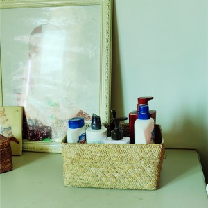 Giỏ gỗ vuông dệt bằng tay