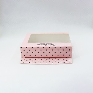 Hộp giấy có cửa sổ