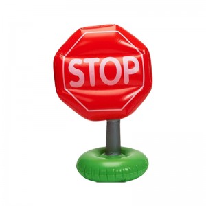 Cácnhà sản xuất tùy chỉnh PVC Dấu hiệu giao thông bơm hơi thổinhững rào cản đường tam giác Dấu hiệu cảnh báo PVC Đồ chơi