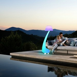 Đèn sàn có màu cao 132cm có màu led với điều khiển từ xa có thể điều khiển được