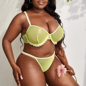 Tương phản trang trí ren mini dưới bộ đồ lót lưới