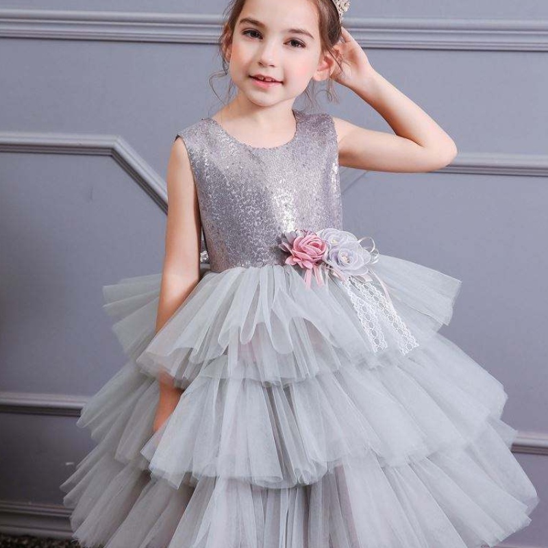 Mùa hè mới Backless Cake Princess Girl Girl Bow Sequin Children \\\\ trang phục thời trang của mình 1729