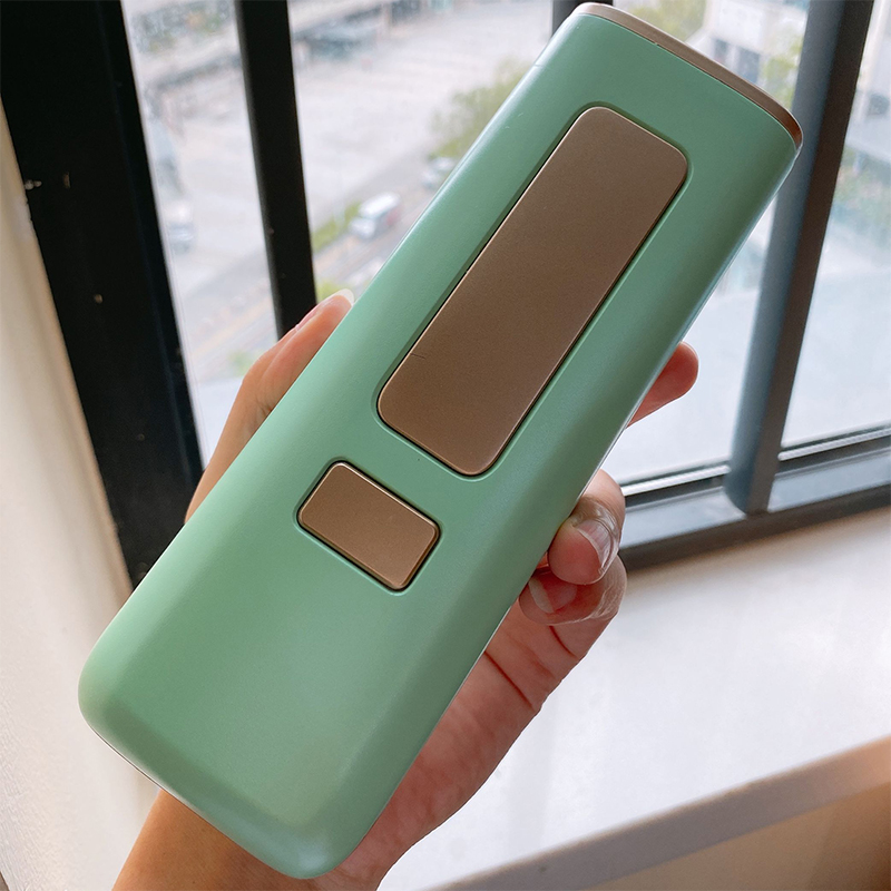 Pakiss Một bí mật của cô gái trứng luộc vào mùa hè !!