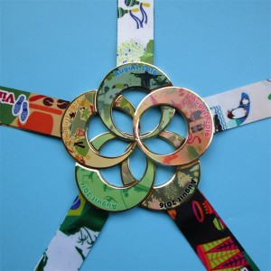 Huy chương cổ Ribbon Thiết kế tùy chỉnh Huy chương kết hợp kim loại Huy chương kết hợp