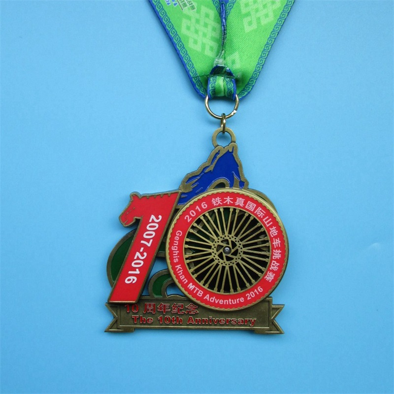 Kỷniệm các huy chương mạ cổ củanhữngngười đàn ông tuyệt vời