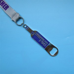 Huy chương kim loại với huy chương dụng cụ mở chai thể thao