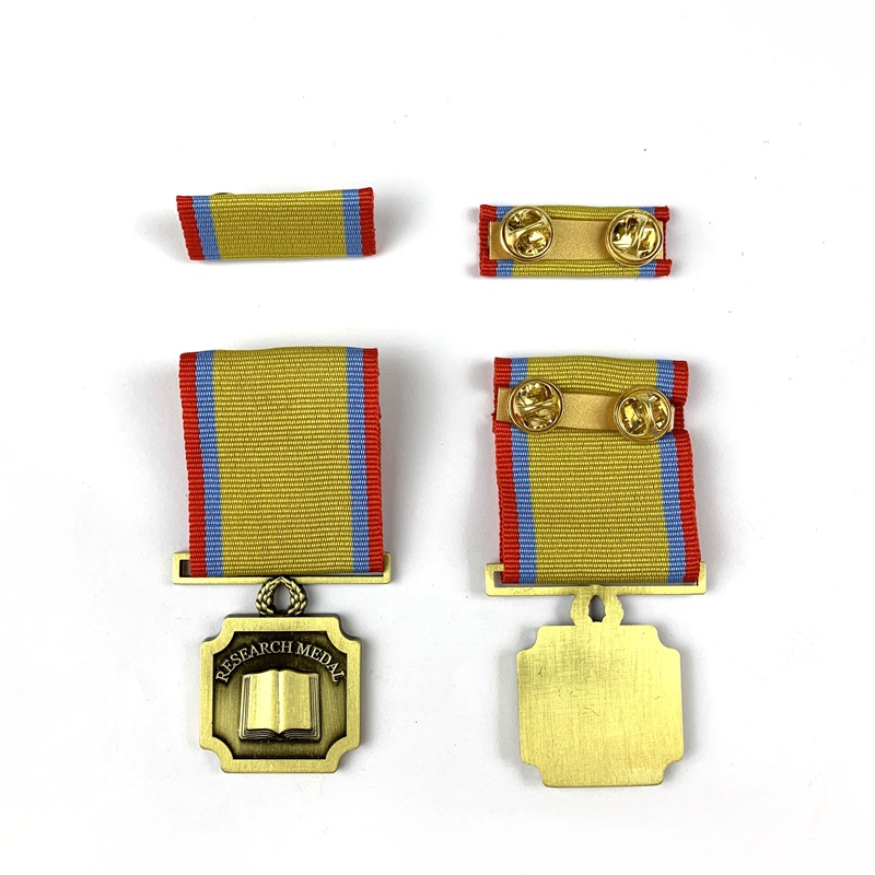Huy chương danh dự chiến dịch bằng đồng mạ vàng 3D tùy chỉnh với ruy băngngắn