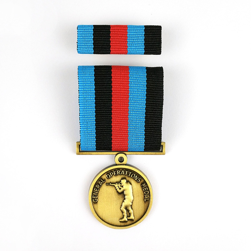 Huy chương Honer để đặt huy chương Huân chương Danh dự
