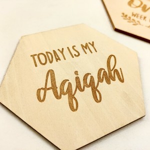 Thẻ gỗ cột gỗ bằng gỗ laser được chạm khắc đa giác trẻ em