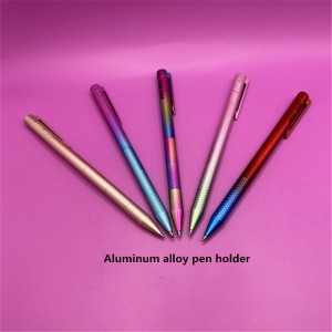 Người giữ bút của kim loại