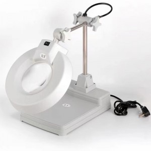 Máy tính để bàn phóng đại