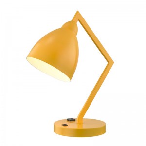 Đèn bàn với cánh tay và đầu kim loại cố định với ổ cắm điện tích hợp và trên/off Rocker Switch ở Base cho phòng khách