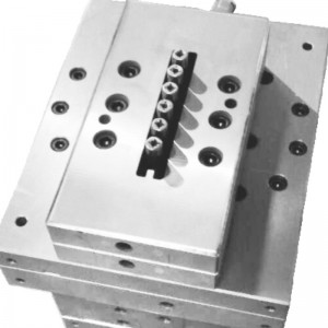 Pp khuôn épnhựa bằng gỗ