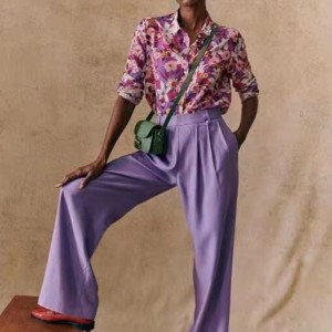 Mẫu in hiện đại Elegant mới của Pháp và áo choàng hoa cúc pha trộn dài tay