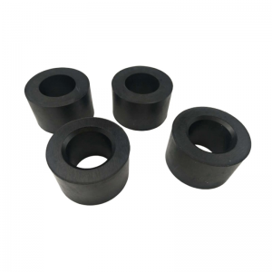 Ô tô đúc ống lót cao su đen phun