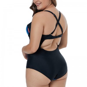 Khâu sọc xuất hiện đồ bơi mỏng