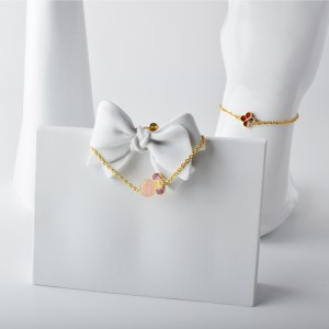 Mẫu mới 4 hoa đào rỗng A vỏ trắng hoa đào phụ kiện vòng tay