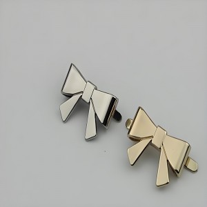 Các bộ phận trang trí kim loại đúc