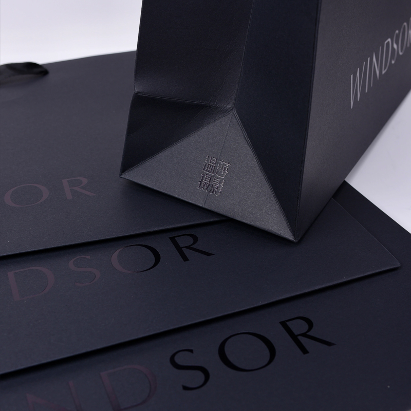 Túi giấy Noir Luxe