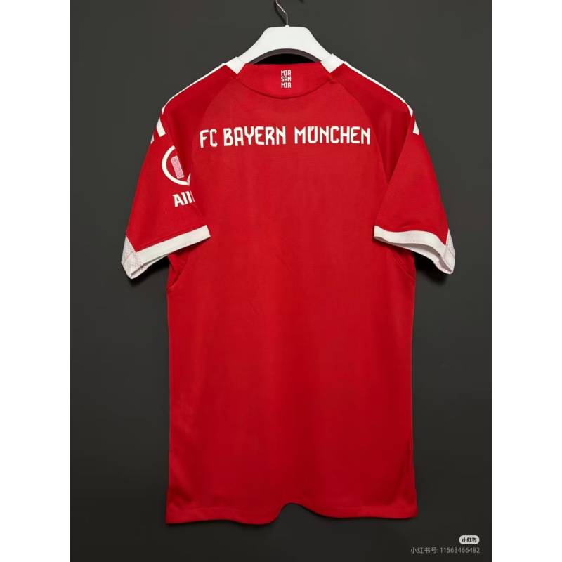 25/26nhà Bayern Munich
